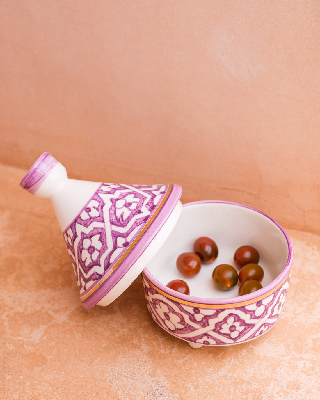 Fassia Elevated Tajine - Purple Lilac